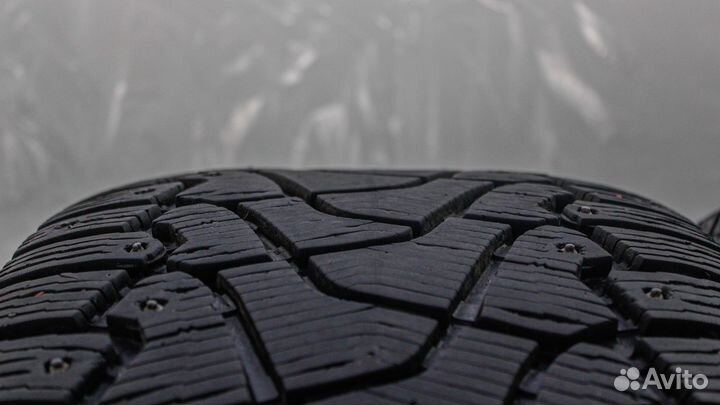 Pirelli Ice Zero 285/60 R18 116T