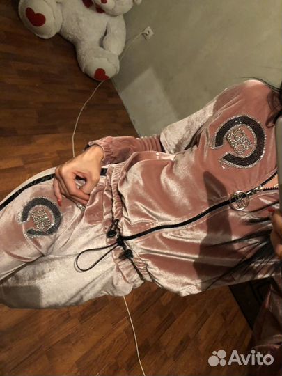 Оригинальный костюм