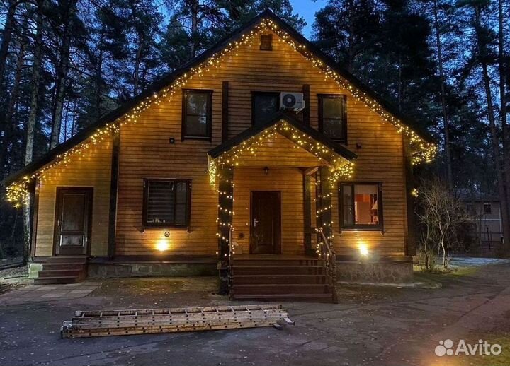 Украшение домов, контурная подсветка дома