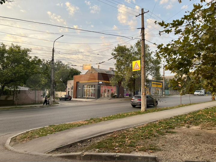 3-к. квартира, 73 м², 1/9 эт.