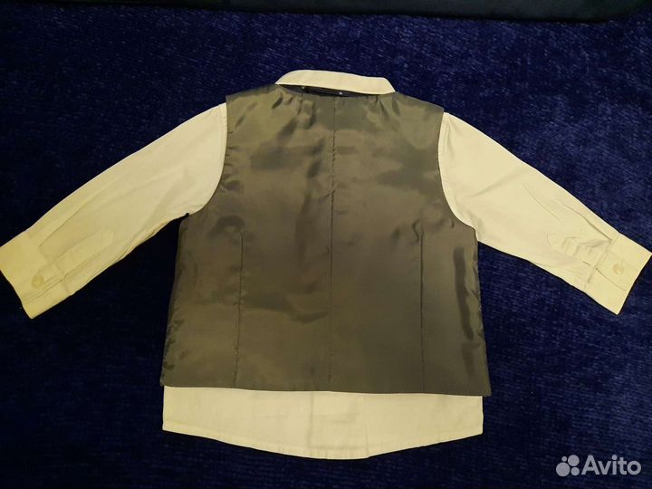 Рубашка с жилетом и галстуком 68