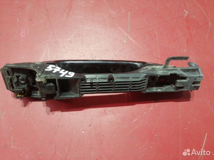 Ручка двери внешняя задняя правая Toyota Camry