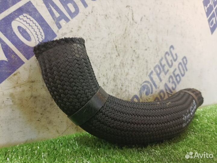 Патрубок интеркулера Hyundai Terracan внедорожник