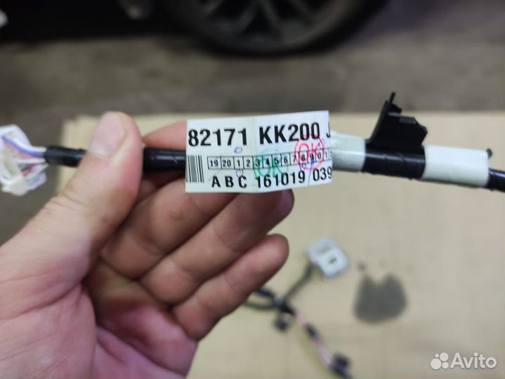 Потолочная проводка Toyota Hilux 8