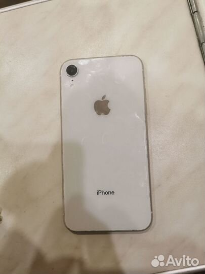 iPhone Xr, 64 ГБ