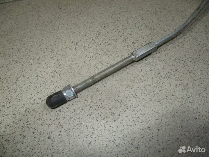 Трос стояночного тормоза Opel Corsa D