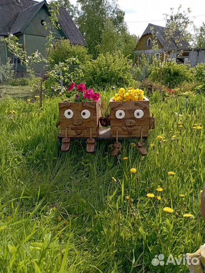 Вазон для цветов (клумба, кашпо, цветочница)