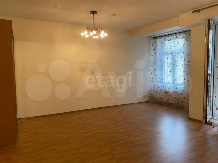 3-к. квартира, 100,1 м², 3/7 эт.