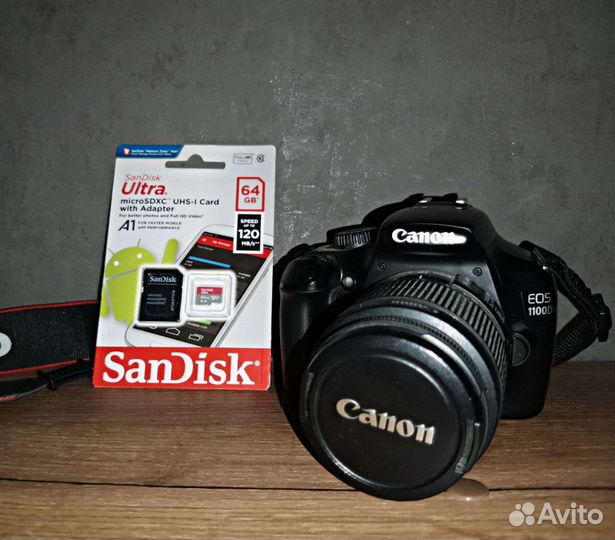 Зеркальный фотоаппарат Canon eos 1100d