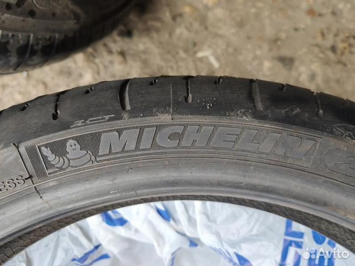 Мотошина Michelin Pilot Road 4 GT 120/70 R17 102Q
