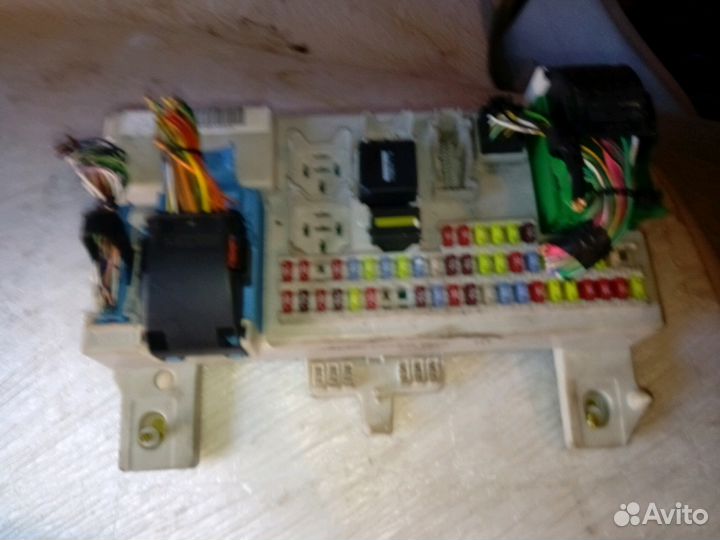 Блок предохранителей салонный форд фокус 2