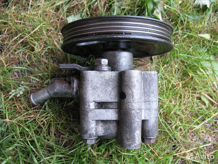 Насос гур Nissan Primera P12/Almera QG16/QG18/QR20