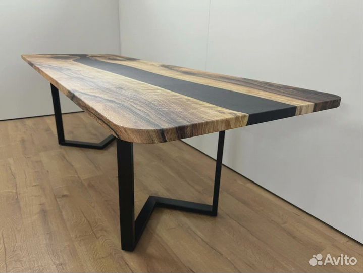 Стол кухонный thetable 250x90 см 3.25/3.1chalice W