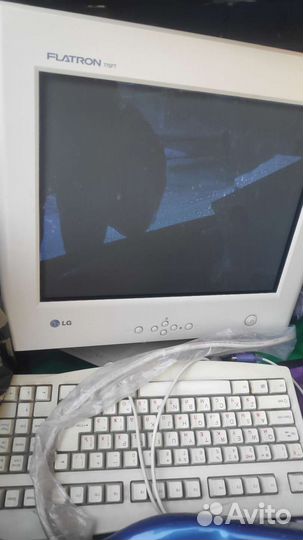 Монитор LG Flatron 17
