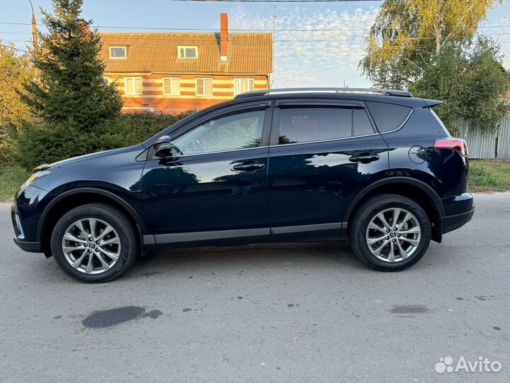 Toyota RAV4 2.5 AT, 2018, 239 000 км