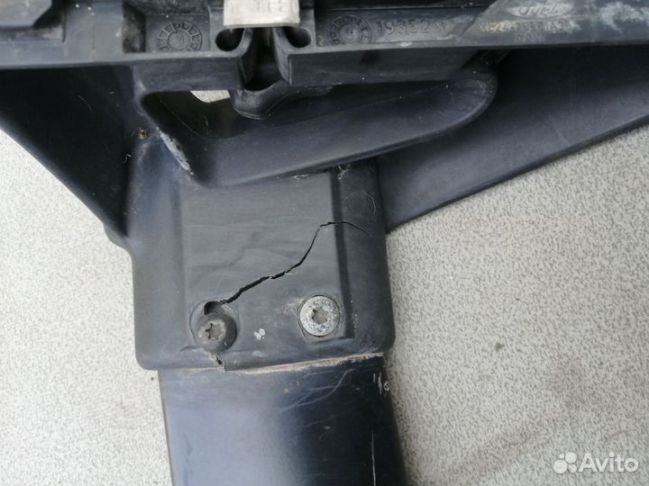 Рейлинг (планка на крышу) для Ford Explorer (U2)