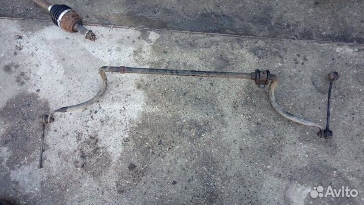 Стабилизатор поперечной устойчивости передний