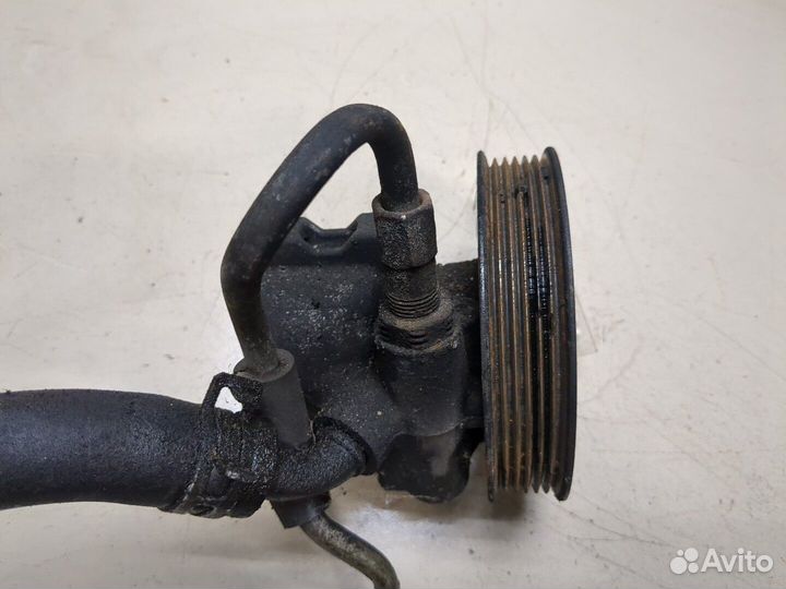 Гур Jeep Liberty, 2004