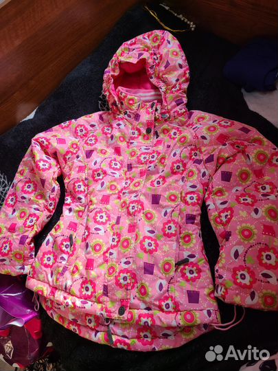 Куртка для девочки 7-8лет
