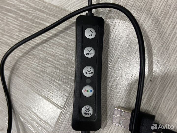 Кольцивая лампа