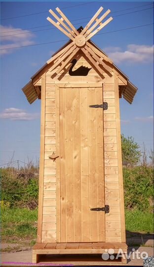 Дачный туалет деревянный