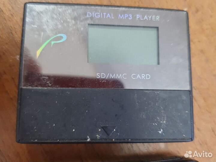 Mp3 плеер samsung F3 rovermedia aria M2