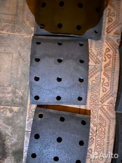 Накладки тормазные 19941.STD. volvo. FL 7.10