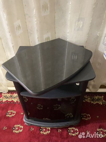 Подставка под телевизор