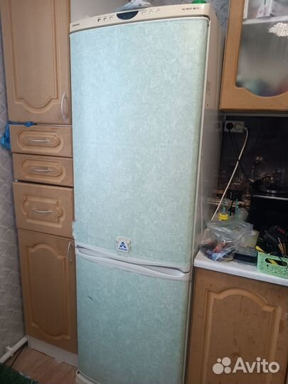 Холодильник