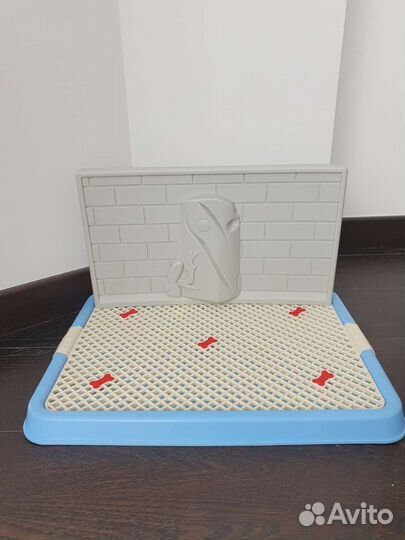 Туалет горшок для собак со стенкой новый