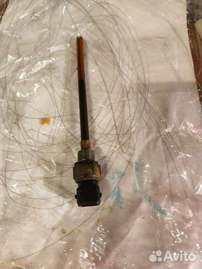 Датчик уровня масла на Рено Меган 2