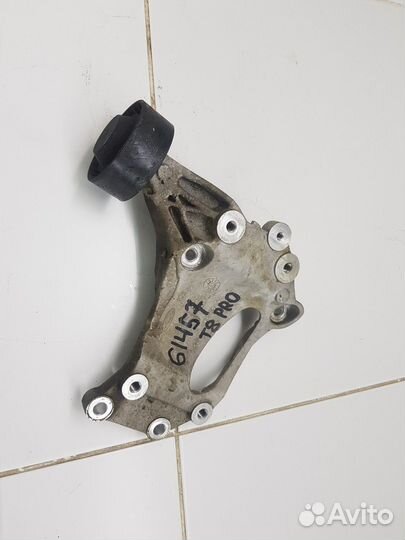 Кронштейн компрессора кондиционера