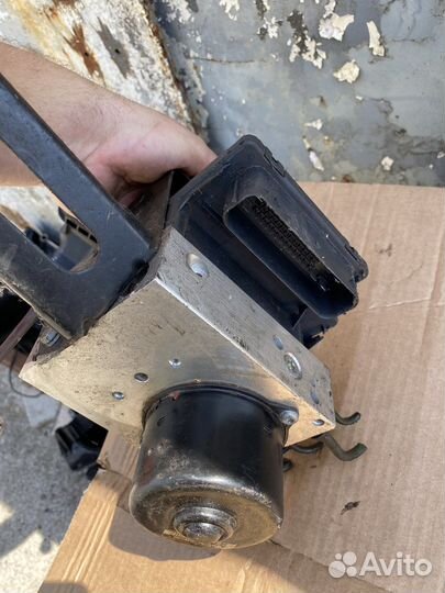 Блок abs bmw 3 e46 с DSC рест до рест