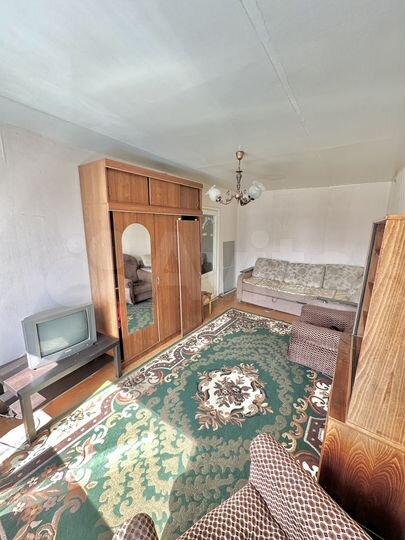 1-к. квартира, 30 м², 5/5 эт.