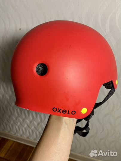 Шлем для катания на самокате, роликах, скейте