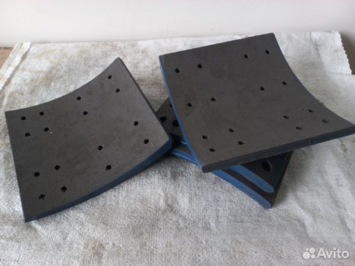 Накладки тормозной колодки ось L1 12 тонн