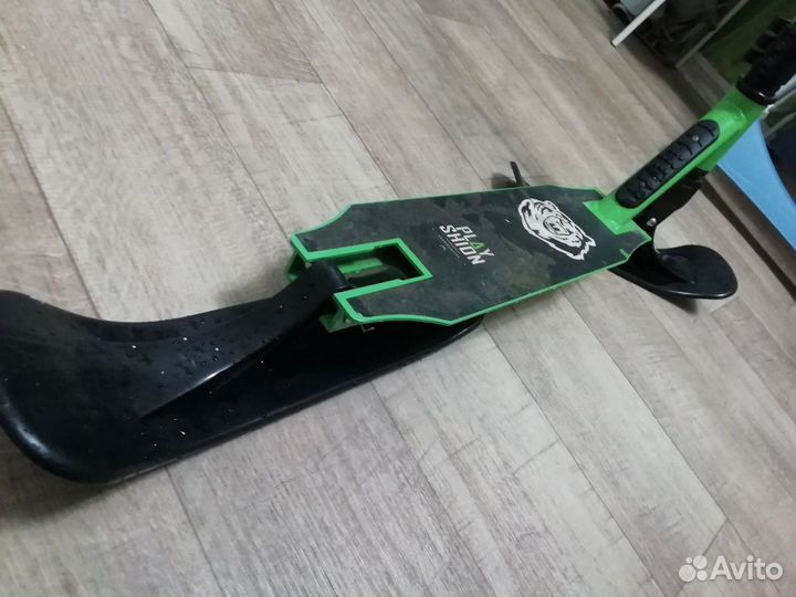 Трюковый снегокат самокат, самокат снегока или сам