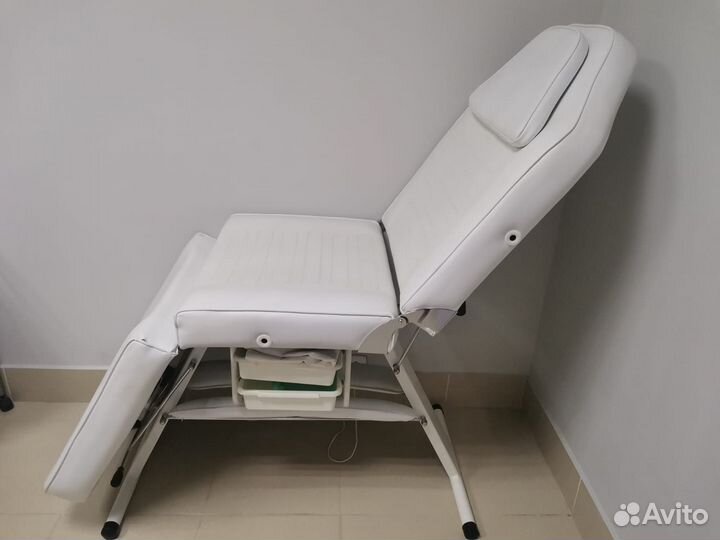 Кушетка косметологическая бу