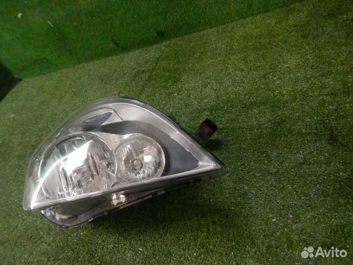Фара правая Volvo S60