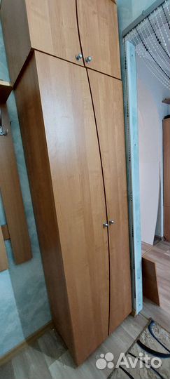 Шкаф распашной