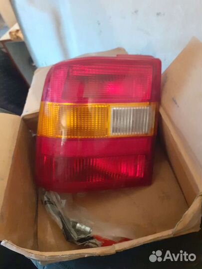 Задний фонарь опель вектра а