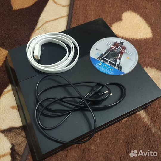 Игровая приставка Sony PS4 CUH-1008A