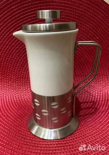 Фарфоровый заварочный чайник. 300 мл