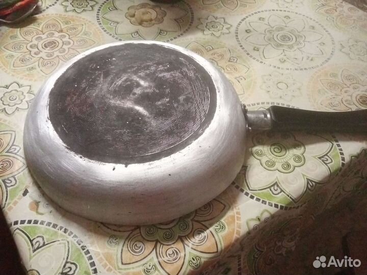 Сковорода металлическая с ручкой СССР