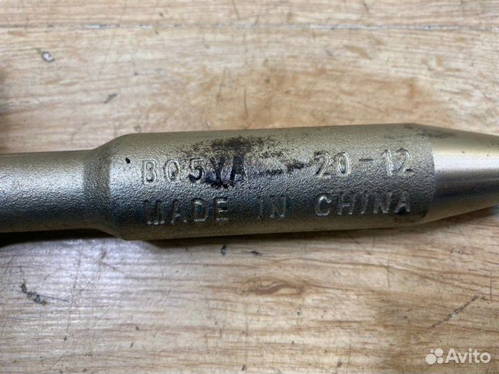 Крюк буксировочный Volvo S90 2017