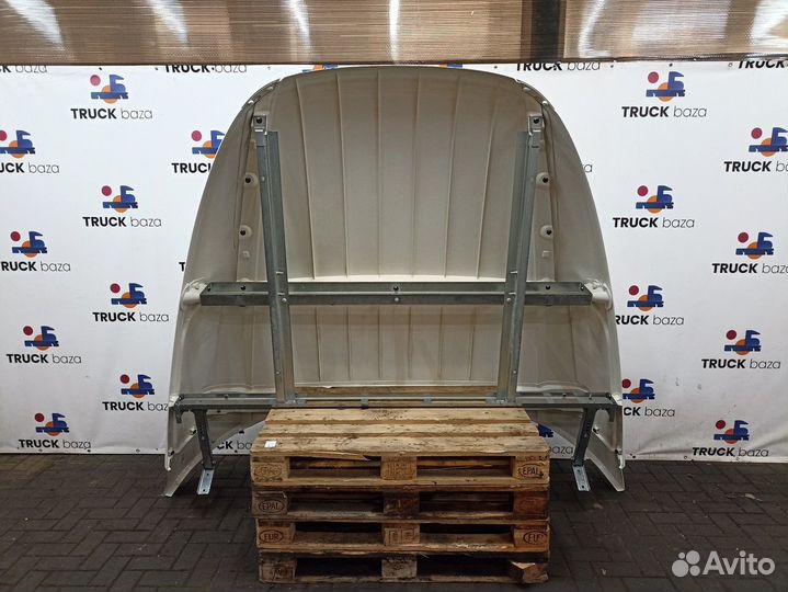 1876013 Спойлер кабины верхний