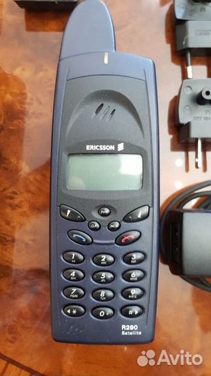 Спутниковый телефон globalstar