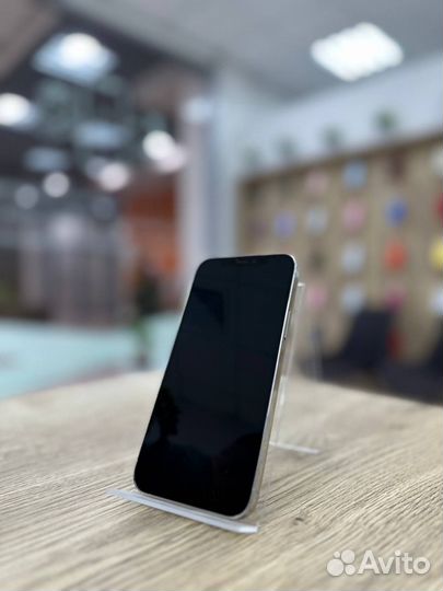 iPhone 12 Pro, 256 ГБ