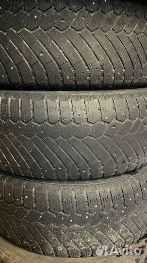 Continental Conti4x4IceContact 225/65 R17 102R