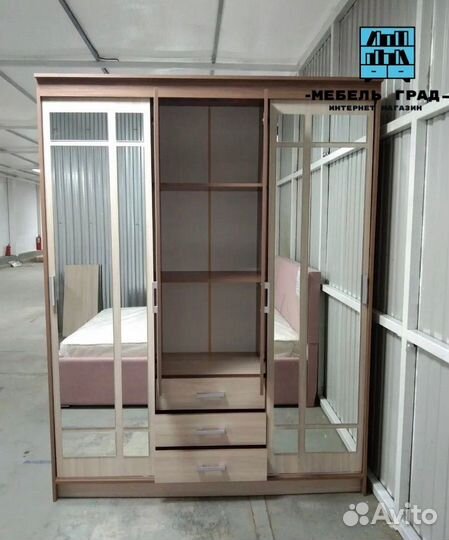 Шкаф-купе с зеркалом и ящиками Новый / Гарантия 1г